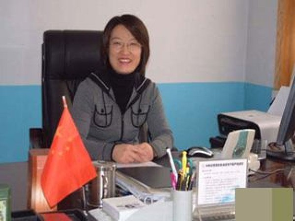 'Quan bà' hoang dâm, bắt cấp dưới hối lộ tình dục 'Quan bà' hoang dâm, bắt cấp dưới hối lộ tình dục