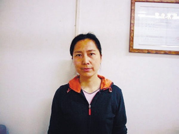'Quan bà' hoang dâm, bắt cấp dưới hối lộ tình dục 'Quan bà' hoang dâm, bắt cấp dưới hối lộ tình dục