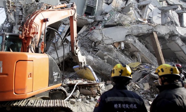 18 người chết, 132 người vẫn mất tích sau động đất Đài Loan