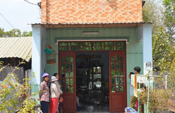 Gửi h&agrave;ng x&oacute;m chăm s&oacute;c, b&eacute; trai 10 th&aacute;ng tuổi tử vong