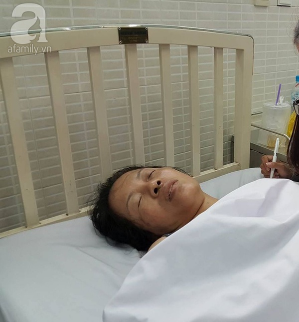Lời kể của nạn nhân may mắn thoát chết nhờ quấn chăn bông trong vụ cháy 4 người chết Lời kể của nạn nhân may mắn thoát chết nhờ quấn chăn bông trong vụ cháy 4 người chết
