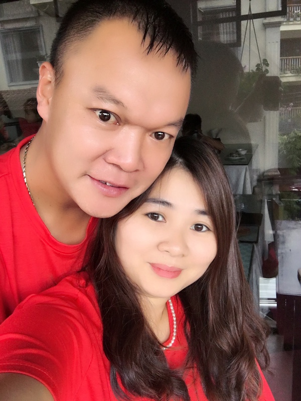 &ldquo;Người đ&agrave;n b&agrave; thứ hai&rdquo; của thủ m&ocirc;n Dương Hồng Sơn v&agrave; ph&uacute;t trải l&ograve;ng về vai tr&ograve; l&agrave;m vợ