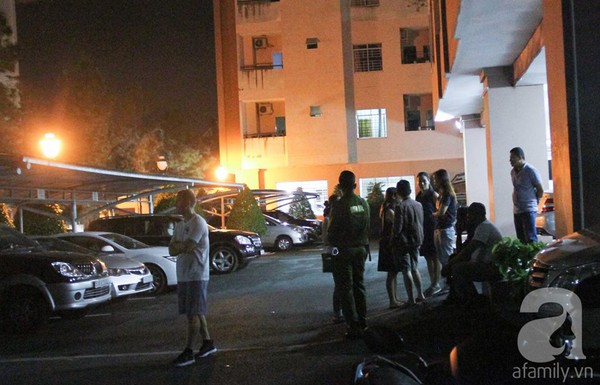 TP.HCM: Giải cứu trẻ em bị khống chế trong chung cư lúc nửa đêm