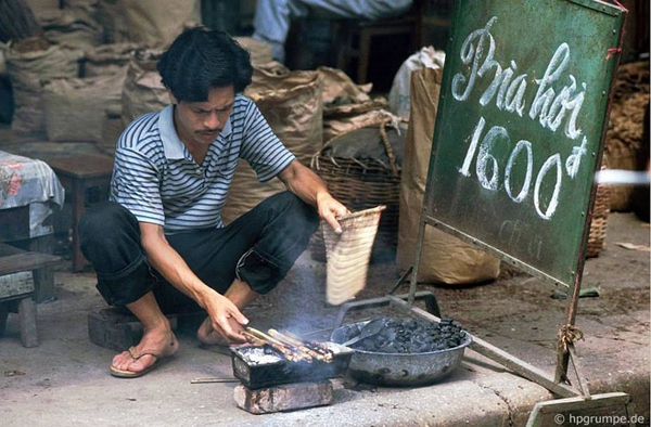 Hà Nội những năm 90 đẹp bình yên đến nao lòng