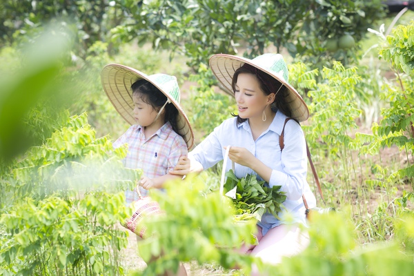 MC Minh Trang: Cùng nuôi dạy những em bé hạnh phúc!