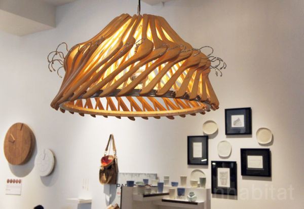 Hô biến những chiếc mắc áo cũ thành vật dụng độc đáo cho nhà bạn 2