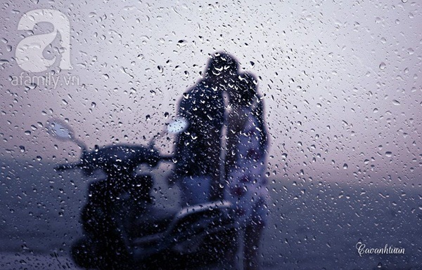 tình yêu trong mưa