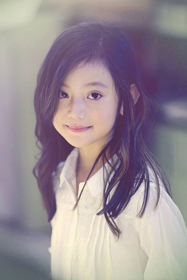 Ngất ngây trước vẻ đẹp thiên thần của bé gái 6 tuổi người Việt 5
