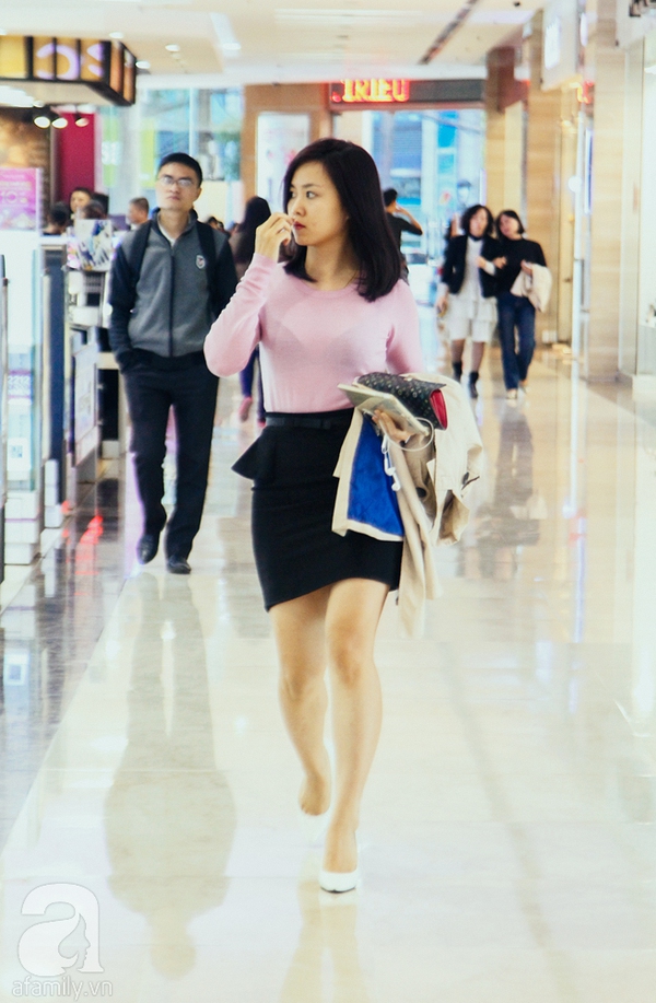 Phái đẹp Hà Thành chuộng chân váy & áo len trong street style cuối tuần 3