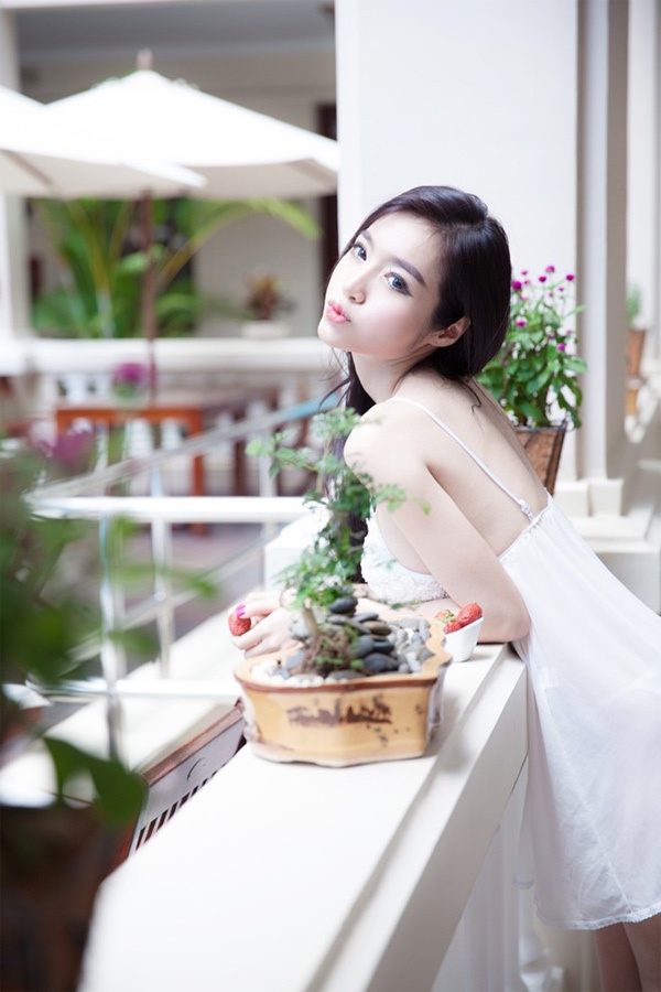 Elly Trần