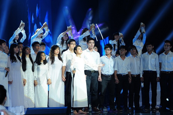 Khi ca sĩ Việt bất ngờ đổi 