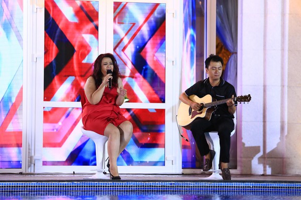 Thí sinh X-Factor "đấu đá" nhau giữa nhà chồng Hà Tăng 5