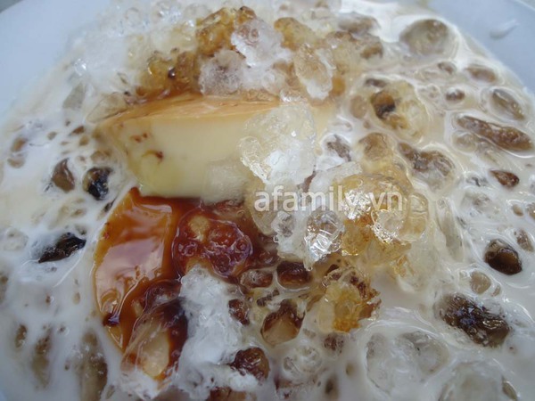 Sài Gòn: Bánh flan khu K300 béo, thơm, ngậy 1