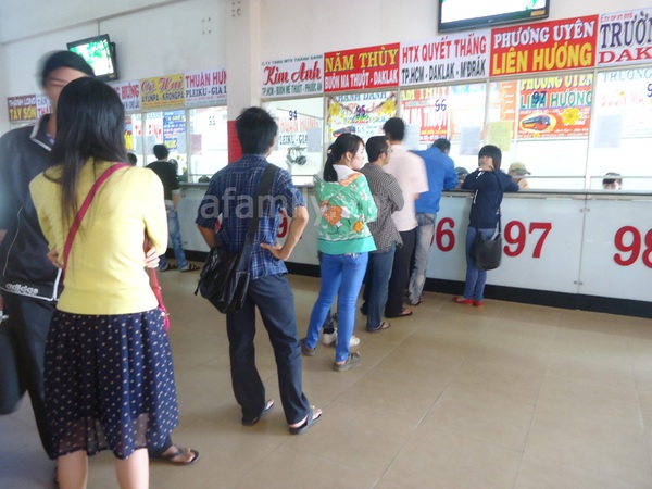 S&agrave;i G&ograve;n: Kh&ocirc;ng thiếu v&eacute; xe kh&aacute;ch Tết Qu&yacute; Tỵ 3