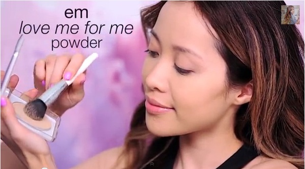 Trang điểm với mỹ phẩm lì cho ngày trời nồm 4 Trang điểm với mỹ phẩm lì cho ngày trời nồm 4