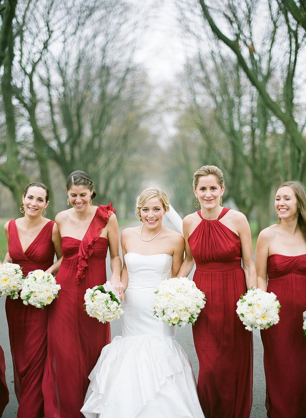 6 cách khác biệt để chọn được váy đẹp cho dàn phù dâu 2