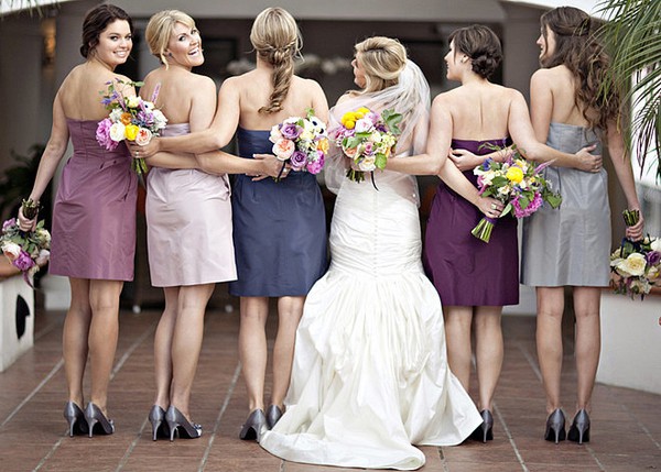 6 cách khác biệt để chọn được váy đẹp cho dàn phù dâu 9