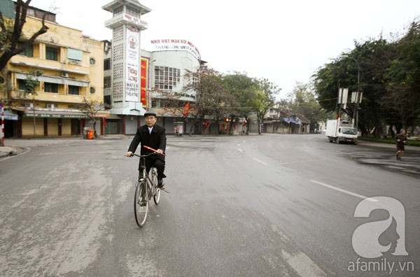 Hà Nội vắng lặng vào ngày mồng 1 Tết 4