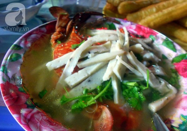 Đà Nẵng: Hơi thất vọng khi ăn món bánh canh cua ghẹ ngày đầu năm 6