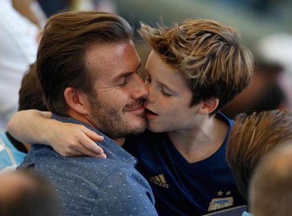 Những khoảnh khắc làm bố ngọt lịm tim của David Beckham 9