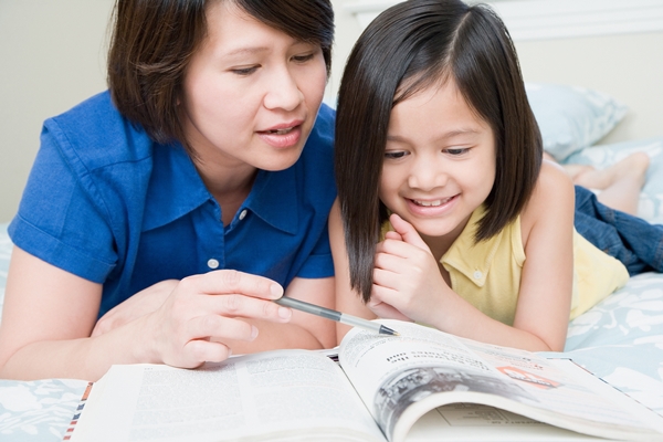7 lý do bố mẹ nên đọc sách cho con trước khi ngủ  1