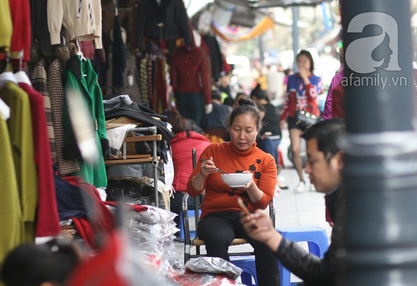 Tiết lộ về bữa trưa 