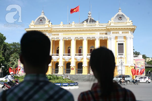 nhà hát lớn