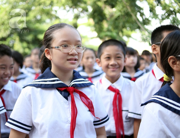 khai giảng năm học mới