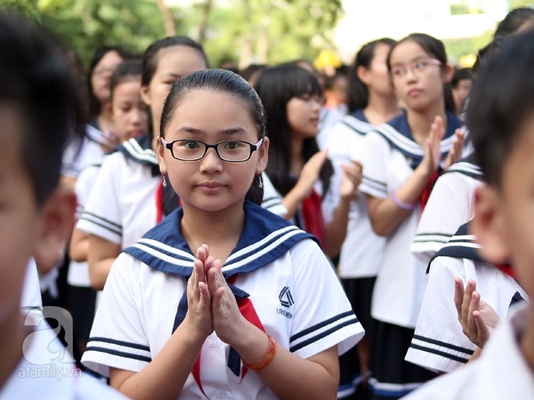 khai giảng năm học mới