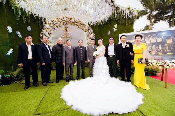 đám cưới xa hoa