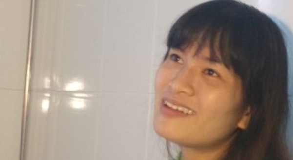 Nụ cười thanh thản của nữ c&ocirc;ng nh&acirc;n duy nhất bị sập hầm 1