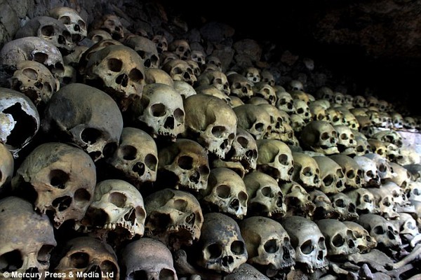 Phát hiện hầm mộ chứa xác ướp hun khói của người Philippines cổ 2