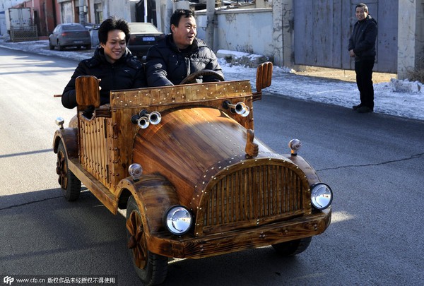 Xem chiếc xe điện hoàn toàn bằng gỗ độc đáo 4