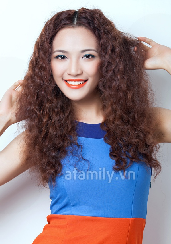 Trang điểm rực rỡ đón Giáng Sinh Sài Gòn 6