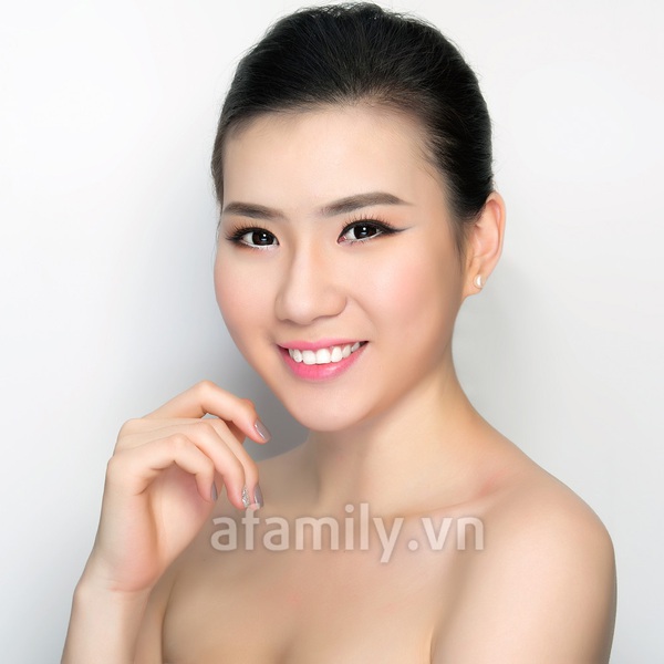 Hướng dẫn trang điểm nhẹ nh&agrave;ng cho n&agrave;ng m&aacute; 