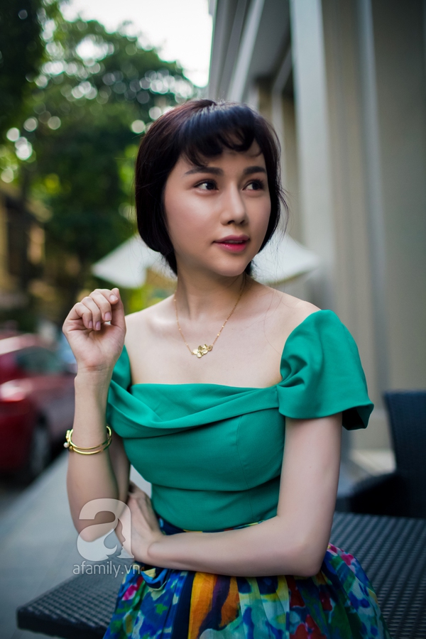 Kim Trang - Quý cô 32 tuổi có gương mặt và làn da đẹp như thiếu nữ 9x 9