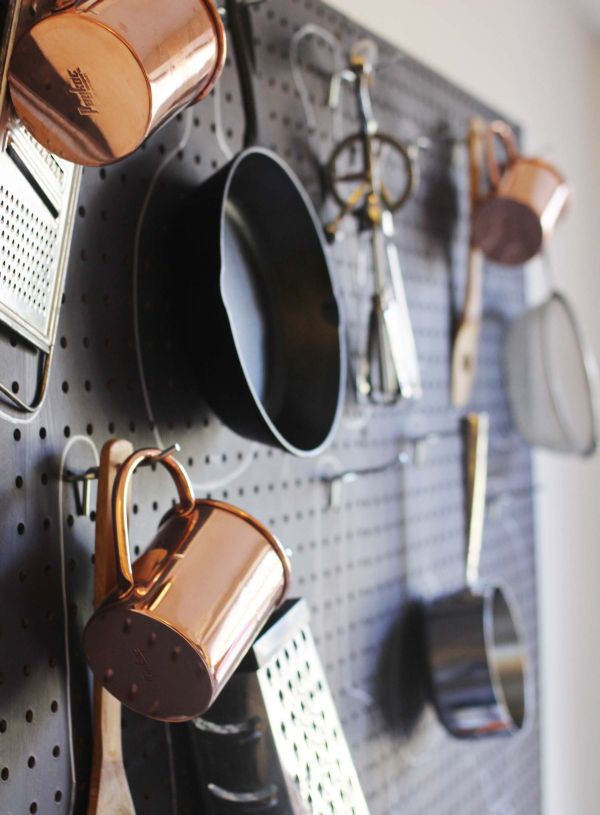 5 small kitchen space-saving storage solutions 4