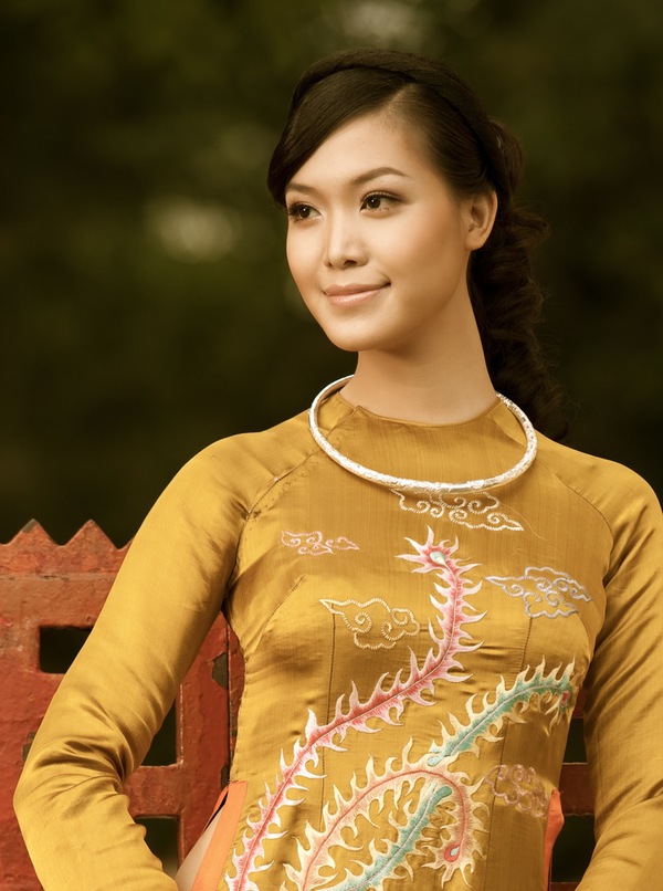 Những Hoa hậu Việt Nam gây tranh cãi khi vừa đăng quang 4