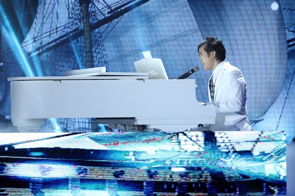 Giang Hồng Ngọc trở thành Quán quân The X-Factor mùa đầu tiên 15