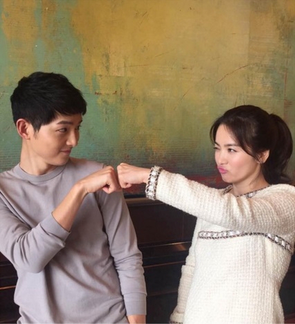 Song Hye Kyo và Song Joong Ki lại bị nghi ngờ đang hẹn hò