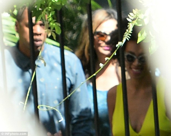 Gia đình Beyoncé vui vẻ sum vầy sau scandal ẩu đả 4