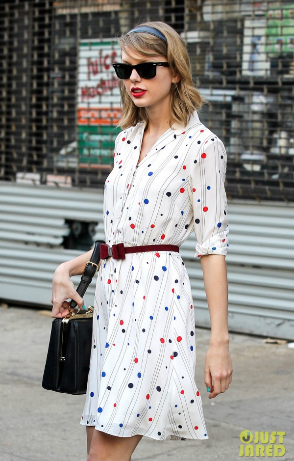 Taylor Swift và Selena Gomez trên Taylor Swift và Selena Gomez trên