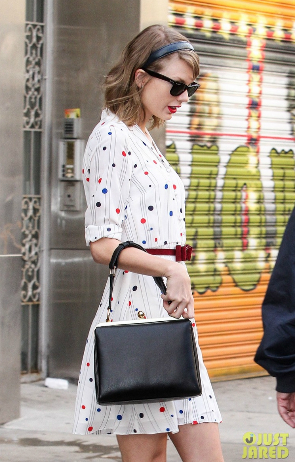Taylor Swift và Selena Gomez trên Taylor Swift và Selena Gomez trên