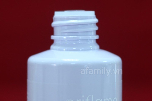 Gel rửa mặt Oriflame pure nature giúp da sạch mịn 7