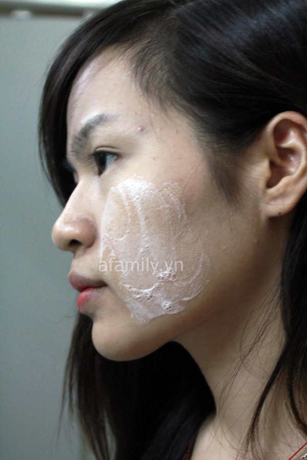 Sữa tẩy trang 2 trong 1 Biore  10