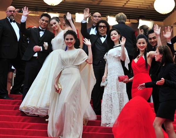 Thời trang sao Việt tại thảm đỏ Cannes 2013 