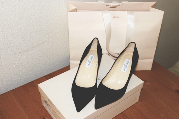 Chọn đồ cho những buổi tối hẹn h&ograve; mưa gi&oacute; 14