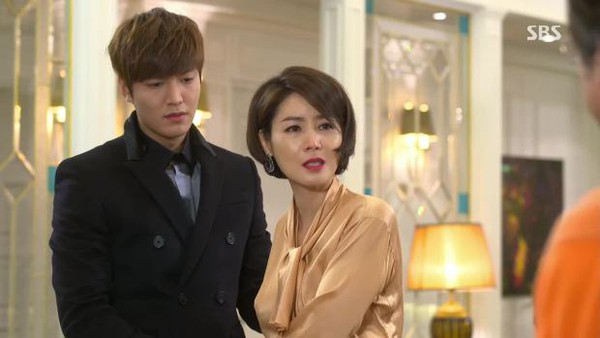 Những màu son của mẹ Kim Tan - The Heirs khiến chị em mê mẩn 15