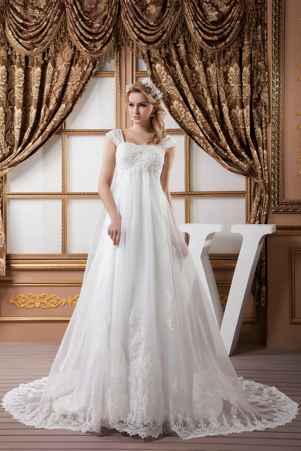 Bí quyết mua váy cưới dành cho cô dâu 