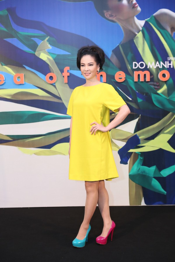 Tăng Thanh Hà, Ngô Thanh Vân rực rỡ dự show thời trang 20